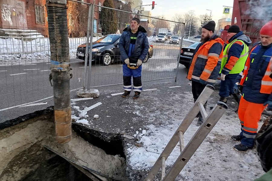 В «Водоканале» сообщили, когда планируют завершить работы на Судостроительной (фото)