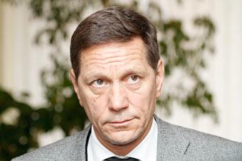 ЦИК: "номер один" регионального списка ЕР Жуков живет только на зарплату