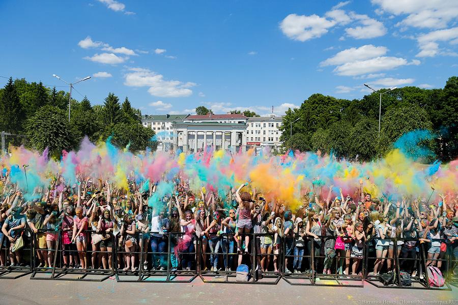 Взрыв цвета: продюсеры фестиваля Холи обещают не повторить трагедию в Тайване