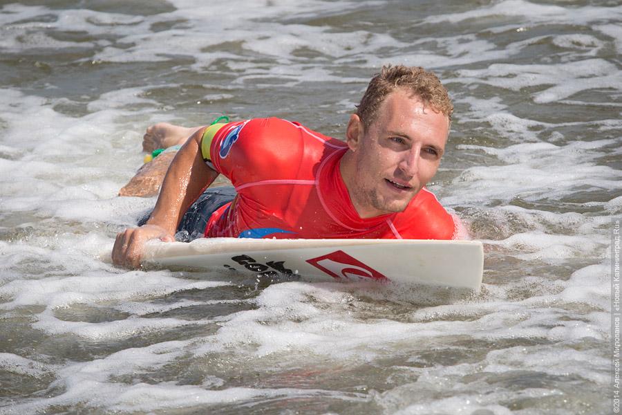 Сцены у моря: этап Чемпионата России по сёрфингу в Зеленоградске