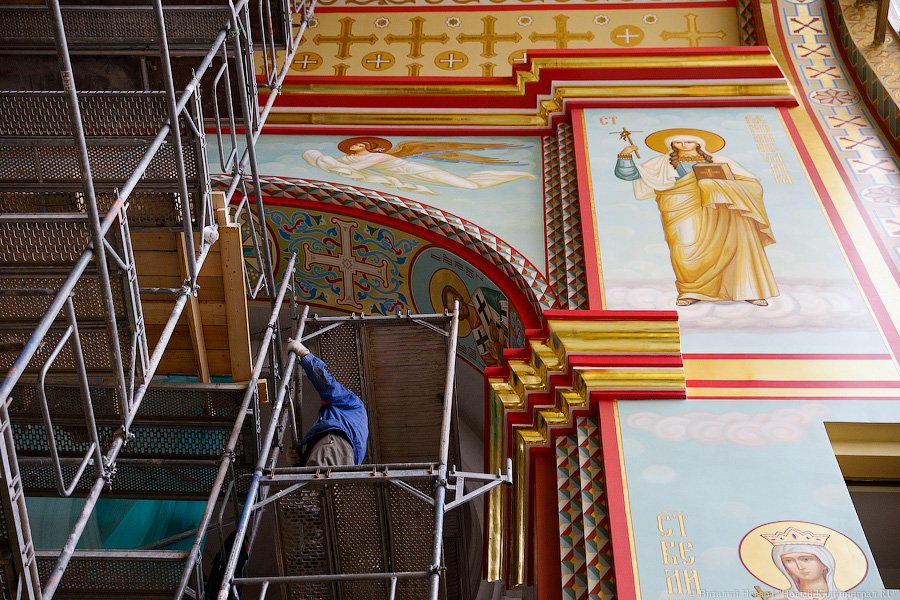 «Есть ощущение стресса и аврала»: иконописец о росписи Кафедрального собора