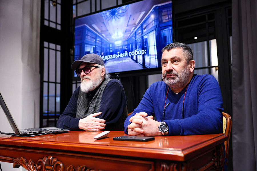 «Подправить строгость готики по ГОСТу»: в Кафедральном соборе реконструировали фойе (фото)