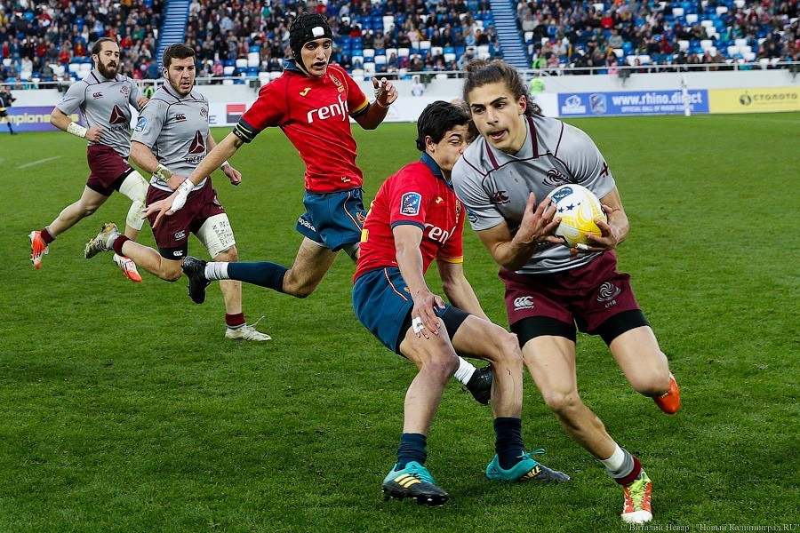 Верите, что им по 18?: в Калининграде прошел Чемпионат Европы по регби (фото)