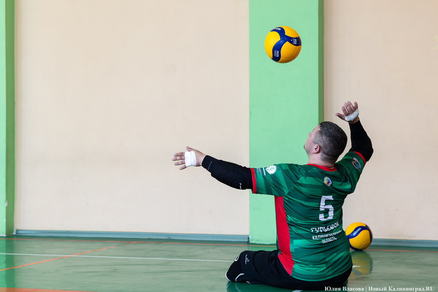 Нет ничего невозможного: в Гурьевске представили сборную области по волейболу сидя (фото)