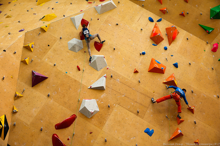 Свои вершины: как в Калининграде соревнуются в самом молодом олимпийском виде спорта (фото)