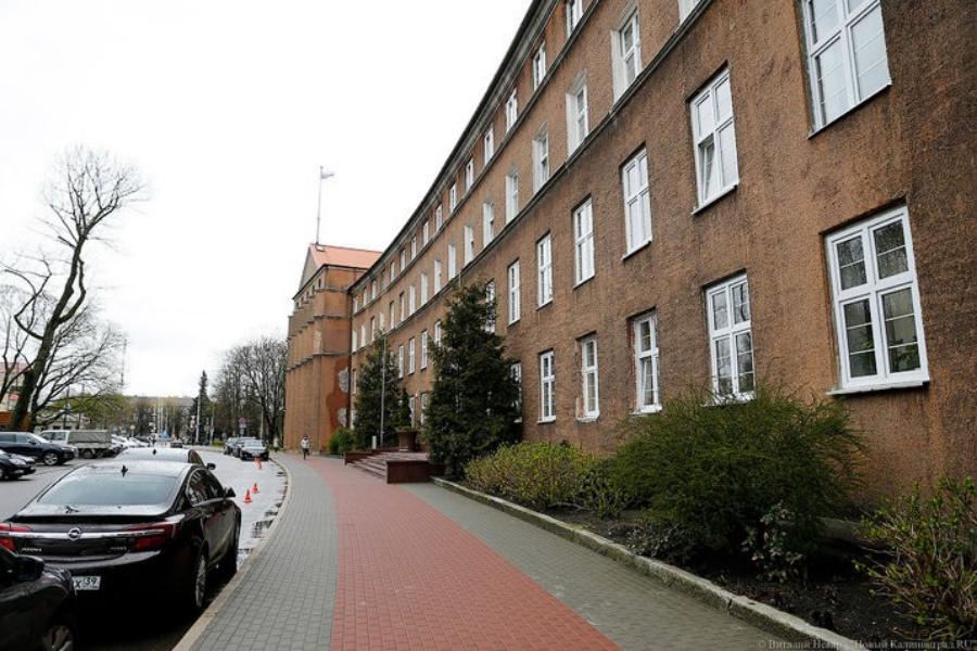 Правительство области решило отреставрировать за 14,8 млн свое здание на Донского