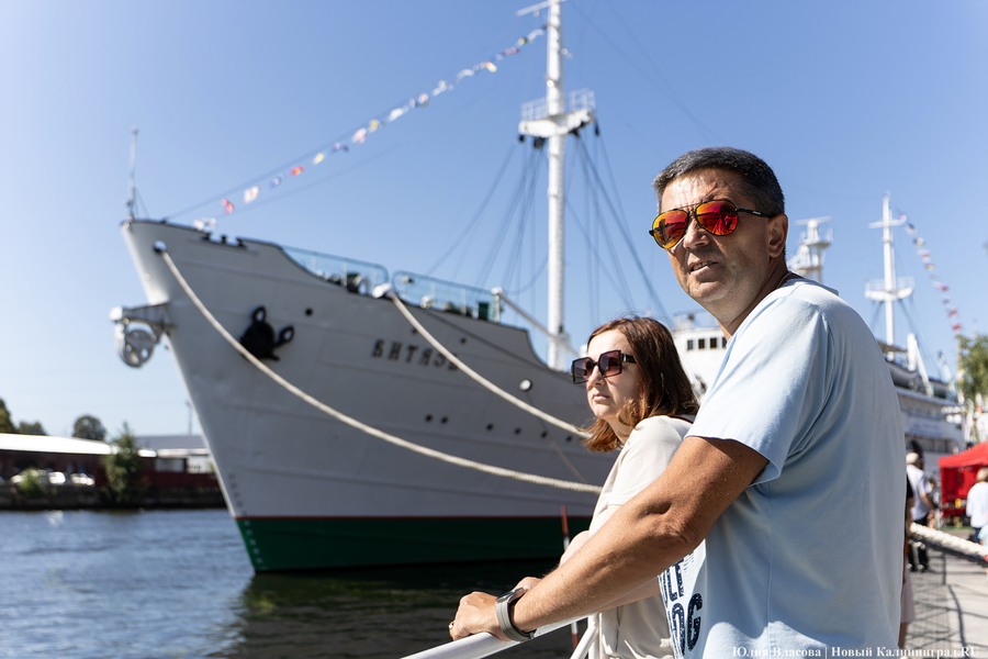 Лодки, байдарки и много гостей: в Калининграде открылась «Водная ассамблея-2024» (фото)