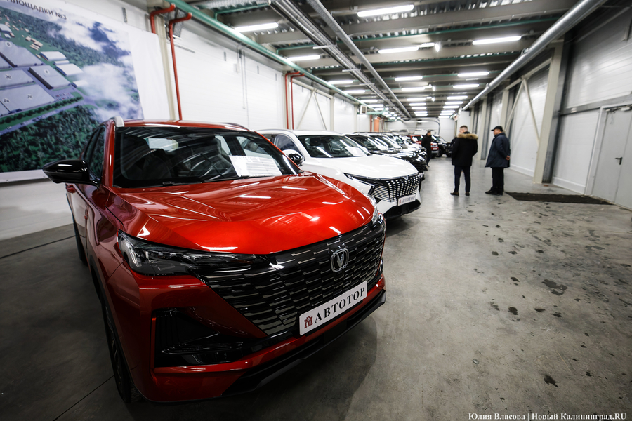 Автокомпоненты и электромобили: как на «Автоторе» новый кластер запускали (фото)