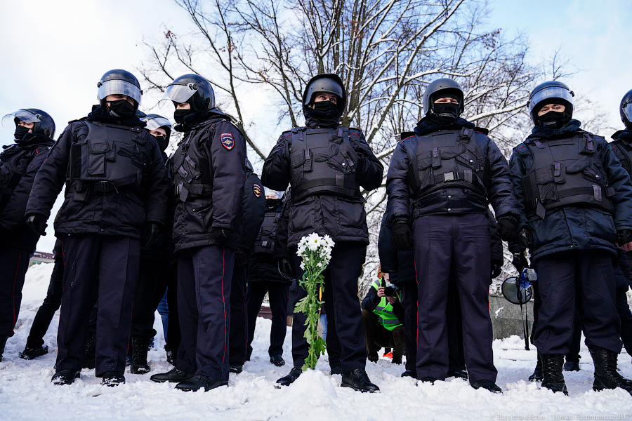 «И ты не бойся»: в Калининграде прошла новая акция в поддержку Навального (фото)