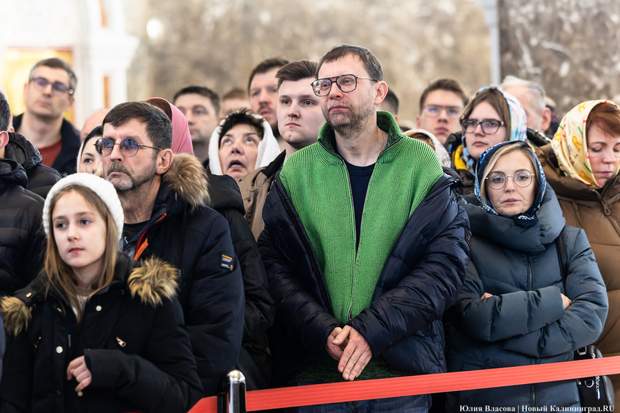 Крестный ход и литургия: как в Калининграде встретили Рождество (фото)