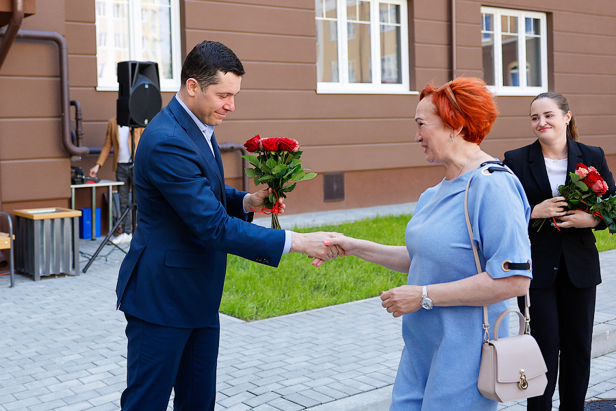 Как Алиханов завязал шнурки министру, зашёл в тоннель и «дал» полякам уголь (фото)