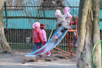 Половина калининградских сирот в 2011 году усыновлена иностранцами