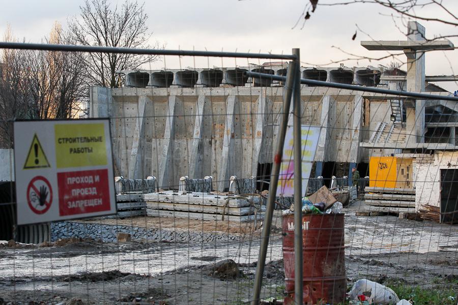 «Пока в никуда»: что происходит со строительством моста на Сельме