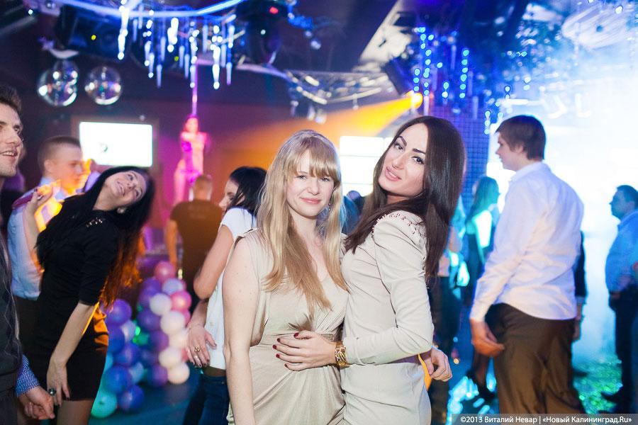 «Отпевшие мошенники»: фоторепортаж с дня рождения «Планеты»