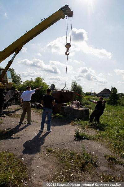 В пос. Яблоневка собрали по частям памятник Первой мировой (фото)