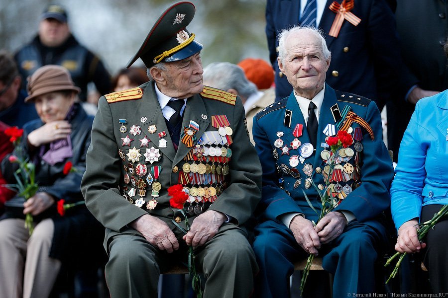 Российские байкеры в Польше: в Бранево почтили память павших солдат