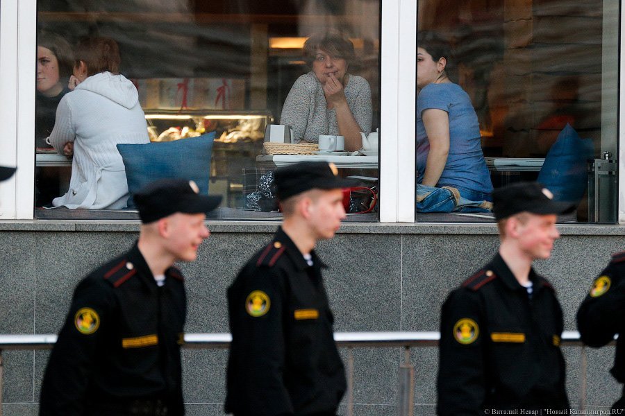 «Тяжело в учении»: в Калининграде прошла первая репетиция Парада Победы