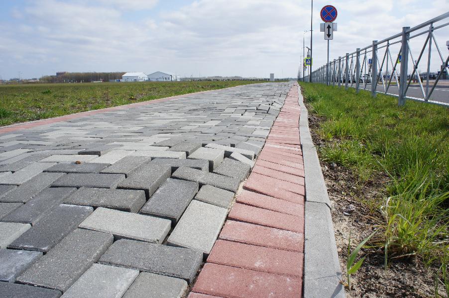 Глава города надеется, что дефекты возле стадиона «Калининград» исправят