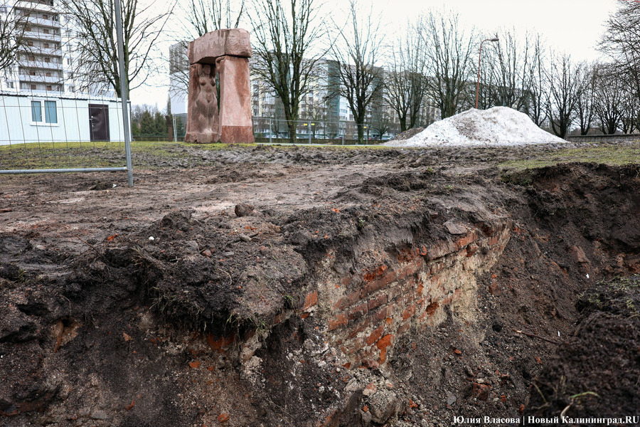 Руины Кнайпхофа: как проходит подготовка к благоустройству острова Канта (фото)