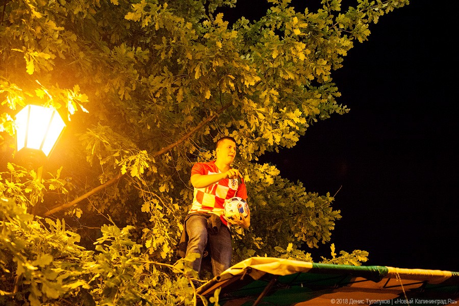 «Драги мои, сердца мои»: как провести ночь с хорватскими болельщиками