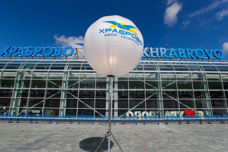 Мединский выступил за присвоение аэропортам имен известных россиян (опрос)