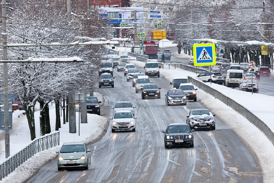 Хаос под белым покрывалом: как выглядит утонувший в снегу Калининград (фото)