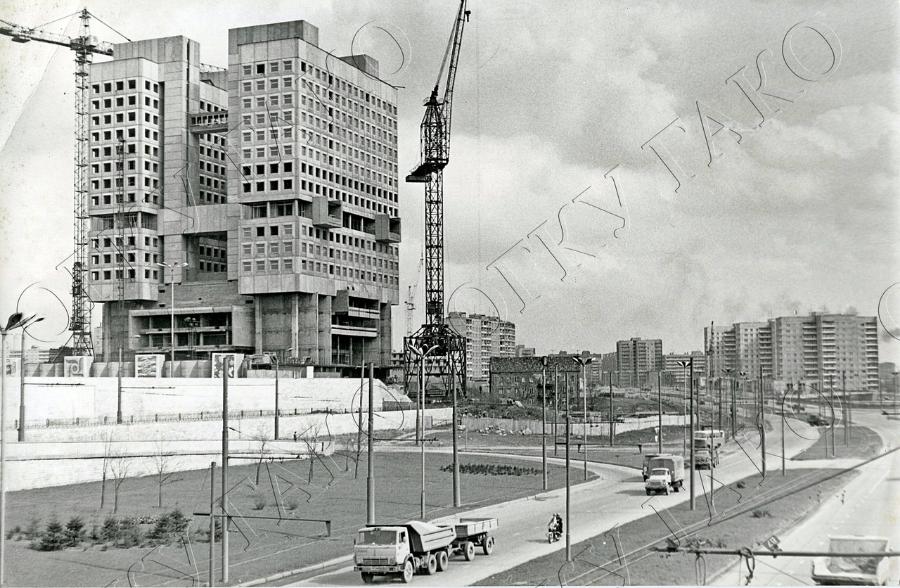 Госархив: в 1989 году в Доме Советов предлагали сделать гостиницу
