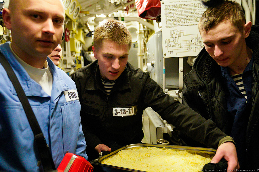 День подводника: как живут российские субмарины и их экипажи (фото)