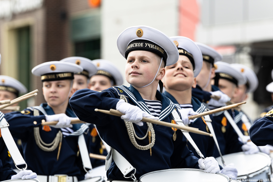 Как проходил Парад Победы в Калининграде (фото)