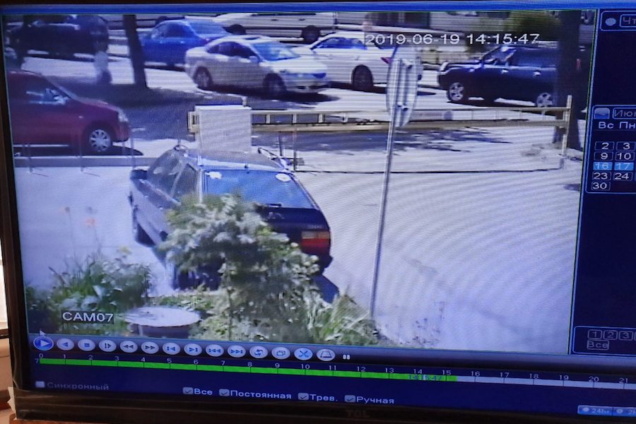 ГИБДД задержала водителя, который сбил ребенка и решил, что он наехал на бутылку