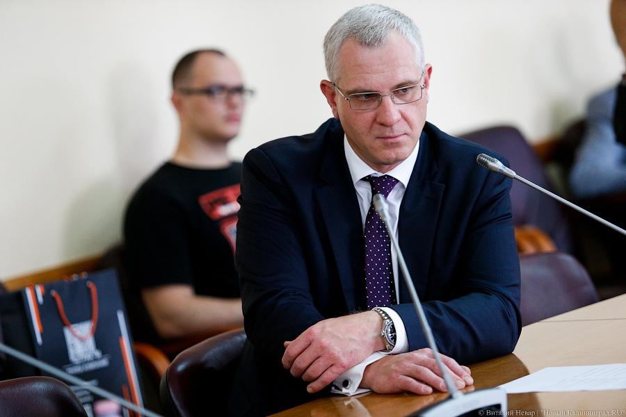 Прощай, кондуктор: Калининград хочет «нанять» электронику в автобусы