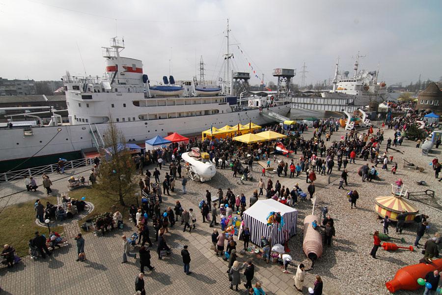 «Международный рыбный день»: фоторепортаж с Дня селедки