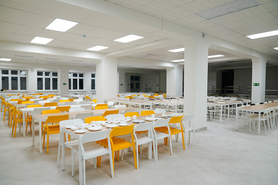 Готова и пуста: новая школа на Артиллерийской откроется только в сентябре (фото)