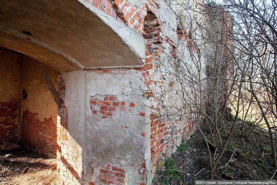 Две башни: руины кирх в поселках Дальнее и Высокое Гвардейского и Славского районов