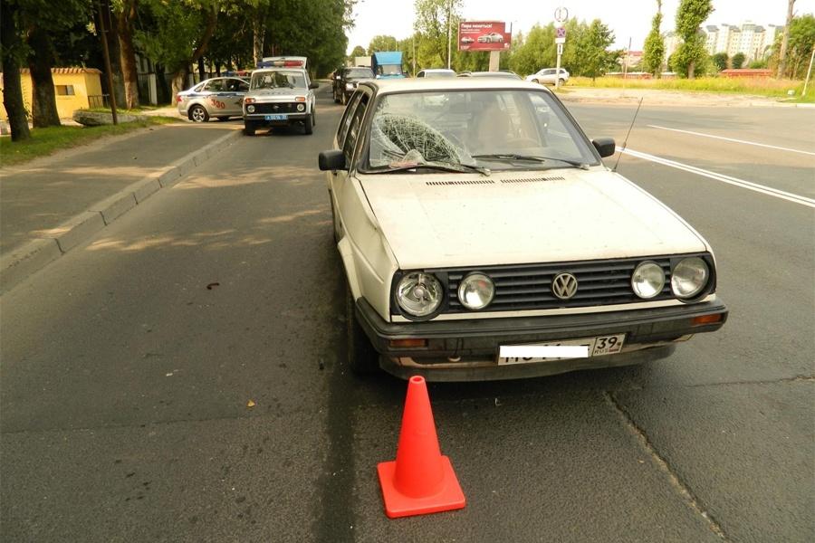 В Калининграде на Советском проспекте мотоцикл сбил 55-летнего мужчину (фото)