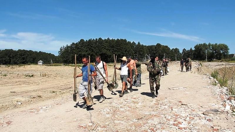 Под Зеленоградском полиция задержала 29 «черных копателей» янтаря (фото)