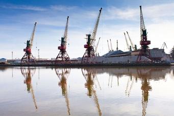 СМИ: Минтранс предлагает отказаться от глубоководного порта под Калининградом