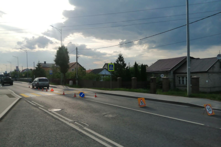 В Гурьевске «Крайслер» сбил 17-летнюю девушку на пешеходном переходе