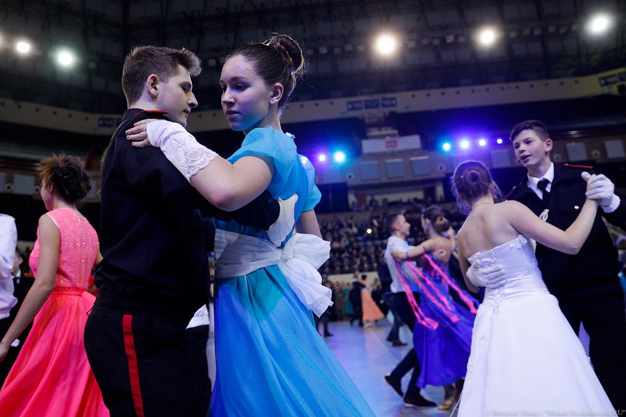 Танцы с министрами: чем запомнился кадетский бал в Калининграде