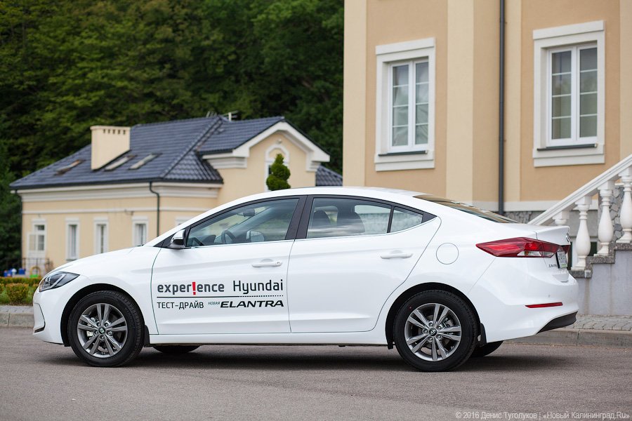 Стильная штучка: тест-драйв новой Hyundai Elantra 2016