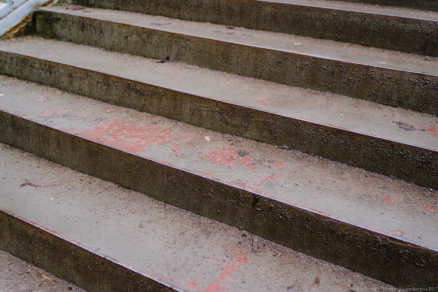 «Грязные» миллионы: во что превратился благоустроенный остров Канта к весне (фото)