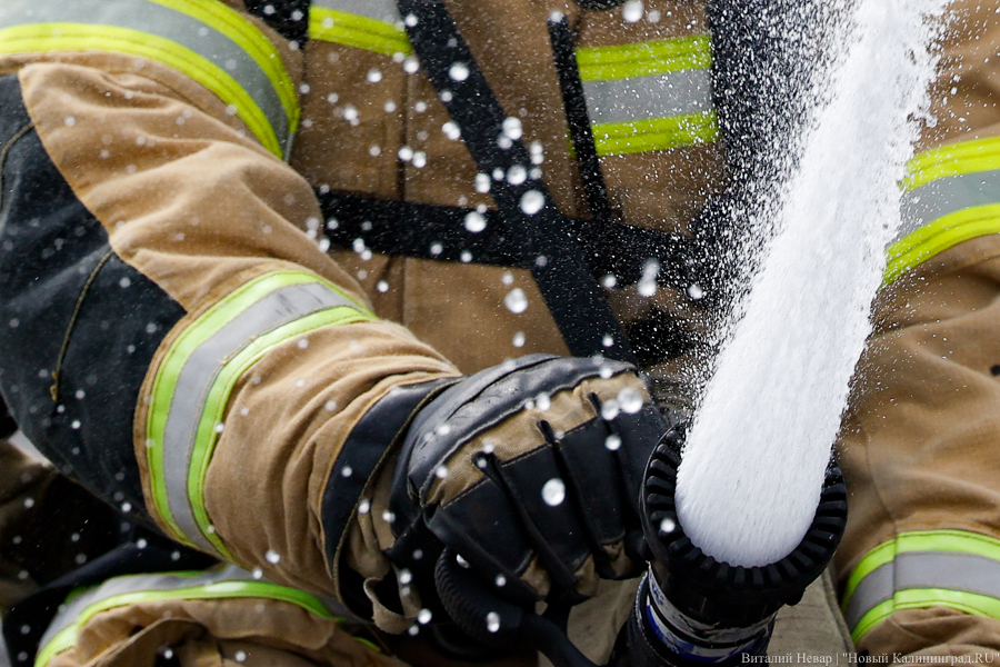 Из-за пожара в жилом доме в Гурьевске пришлось эвакуировать 35 человек