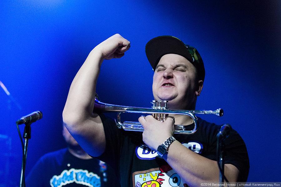 Недетская матрёшка: группа «Ляпис Трубецкой» представила на «Вагонке» новый альбом