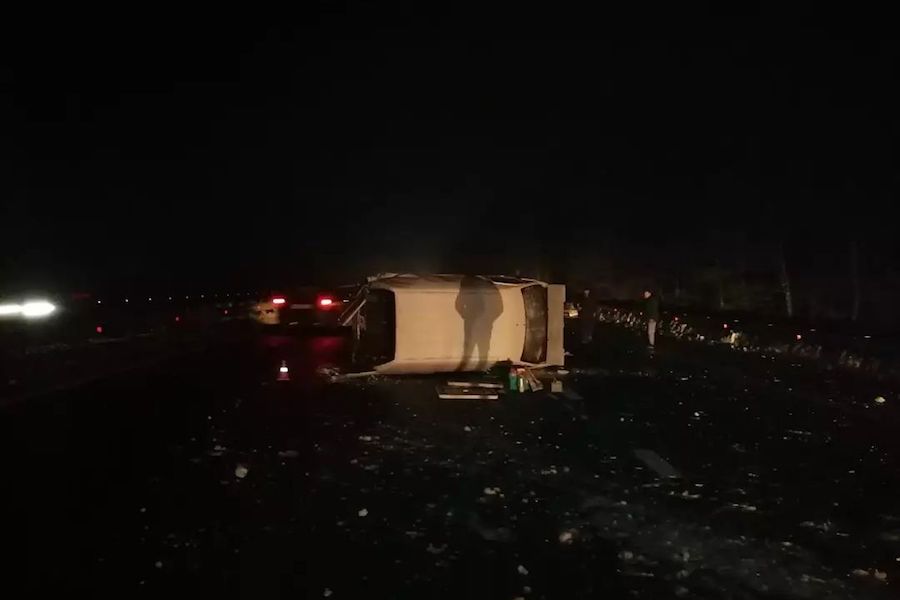 В результате ДТП на черняховской трассе «Ситроен» перевернулся в кювет (фото)