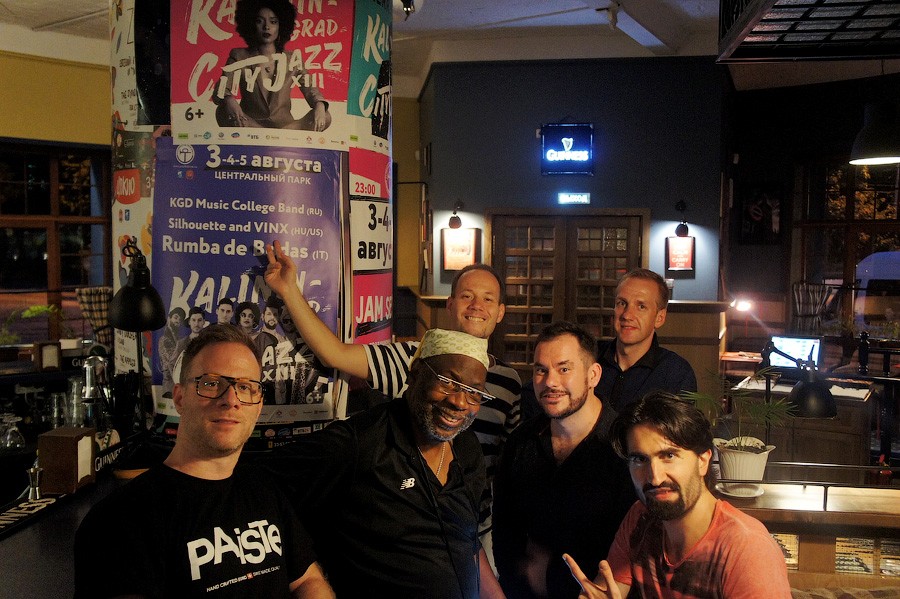 Шанс чувствовать себя роскошным: Silhouette and Vinx о себе и музыке