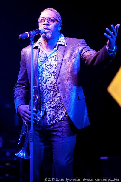 «На танцполе все спокойно»: De Phazz выступили на «Вагонке»