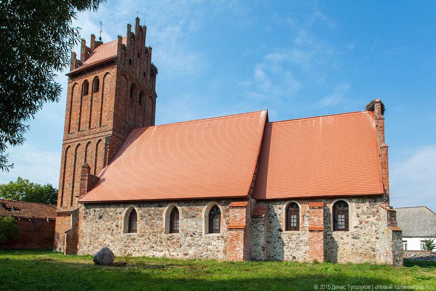 «В войну разрушали меньше»: восстановленная кирха в Гвардейском и ее фрески