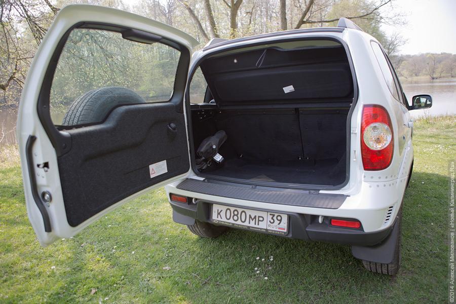 Покоритель бездорожья: тест-драйв обновленного внедорожника Chevrolet NIVA