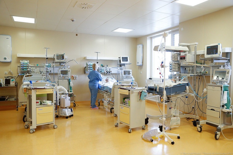 Избитого до комы юношу из Советска переводят из областной больницы в ЦГКБ