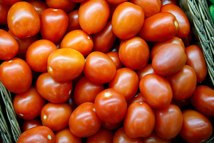 На погранпереходе в Мамоново в авто калининградца нашли 90 кг персиков, малины, томатов